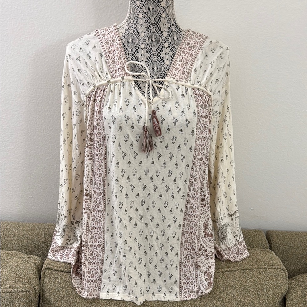 Lucky Brand Cream and Tan Cuffed Sleeve Blouse